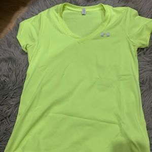 Under Armour Women’s workout top